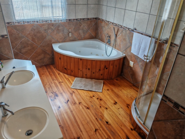 SavannahSunHolidayHome-006-th.jpg